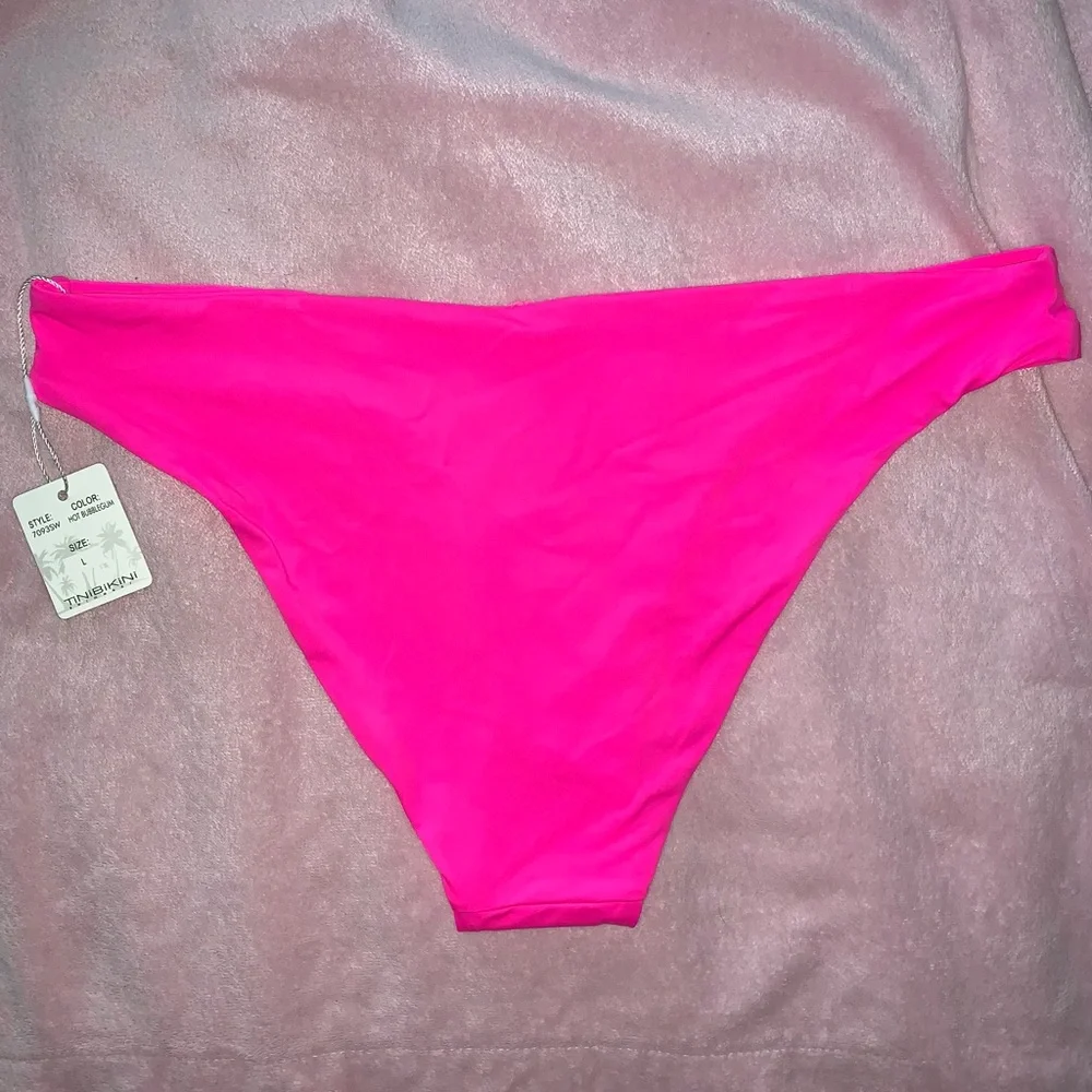 Bikini Bottom - Picture 2 of 4